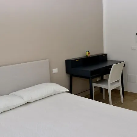 Terrace In The Center Apartment *